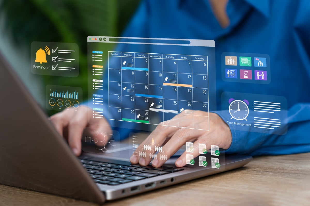 Businesswoman managing calendar notifications and business planning reminders